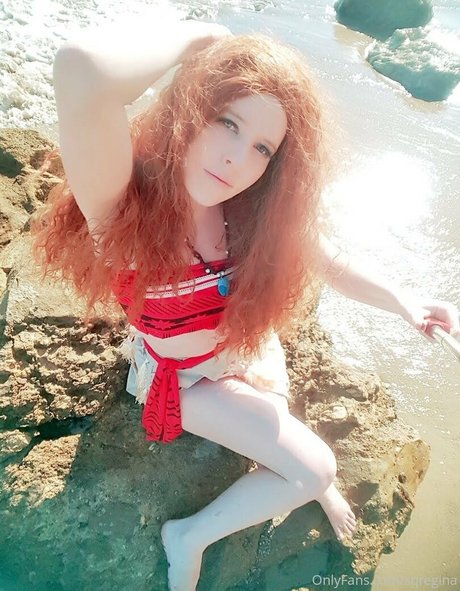Nahá fotka uniklých OnlyFans od Sqregina