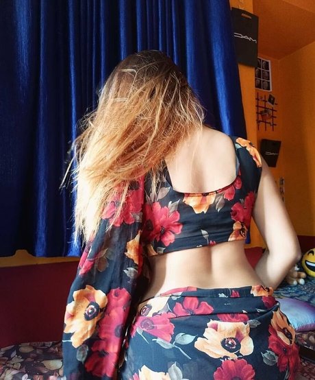 Naken läckt OnlyFans-bild av Callmesherni