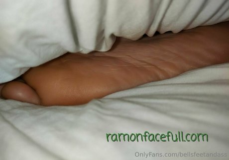Bellsfeetandass