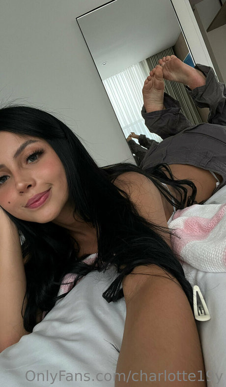 Charlotte19y