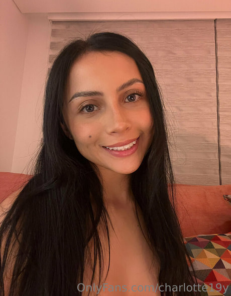 Charlotte19y