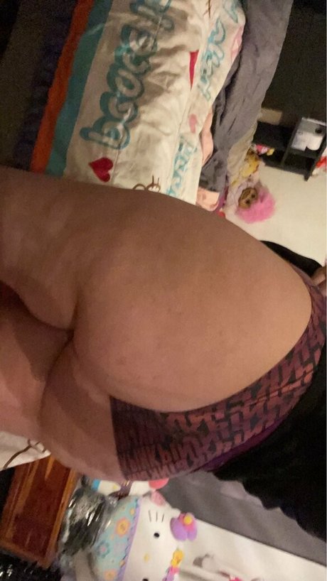 Naken lekkede OnlyFans-bilde av Fakenips