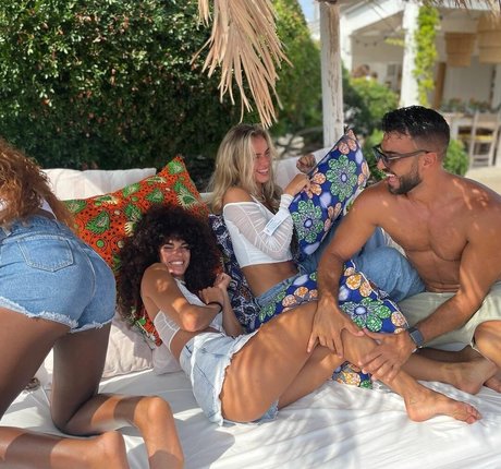 Naken lekkede OnlyFans-bilde av Meeryo7