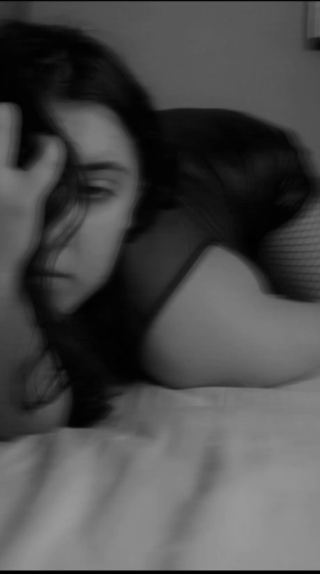 Naken lekkede OnlyFans-bilde av Mia Amaral