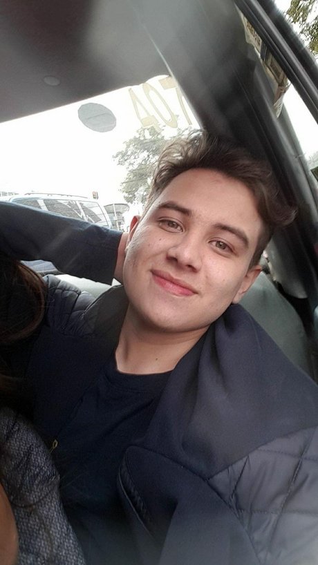 Naken lekkede OnlyFans-bilde av Pablo Hernandez