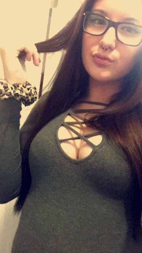 Naken lekkede OnlyFans-bilde av Beau Minouxxx