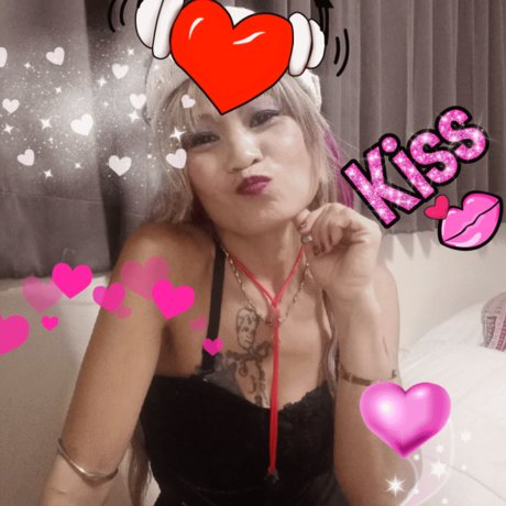 Naken lekkede OnlyFans-bilde av Angel Witch