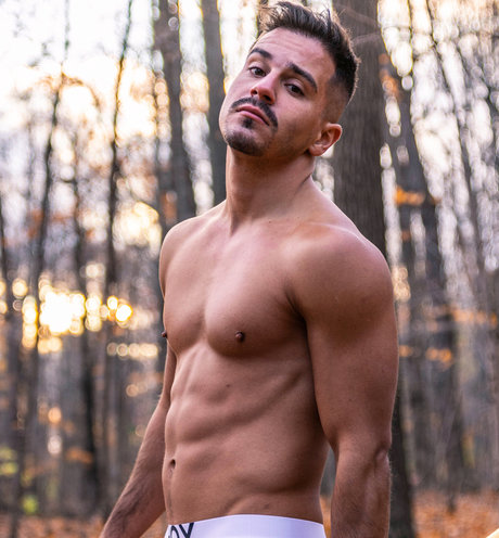 Nagie wyciekłe zdjęcie OnlyFans od Etienne