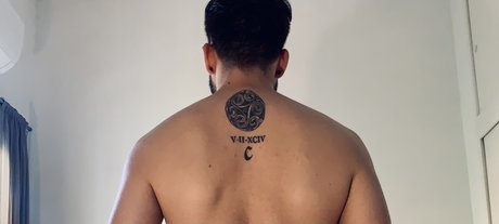 Naken lekkede OnlyFans-bilde av Camilo Sichaca