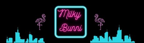 Naken lekkede OnlyFans-bilde av Milky Bunni