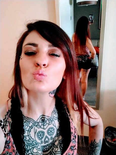 Обнаженная фотография утечки OnlyFans от The Mile Hi Beauty 