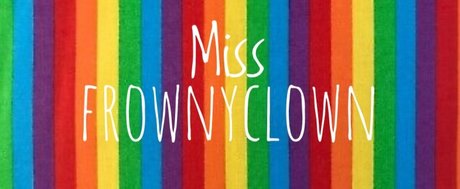 Naken läckt OnlyFans-bild av Missfrownyclown