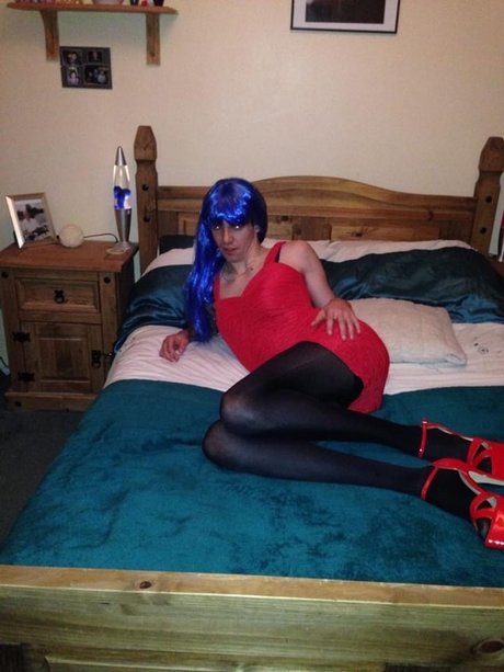 Naken läckt OnlyFans-bild av Little Sissy Charlotte