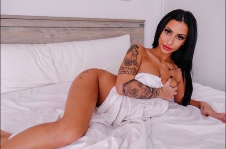 Nahá fotka uniklých OnlyFans od Hc