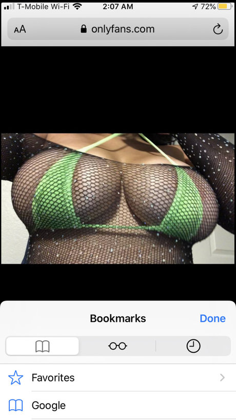 Nacktes geleaktes OnlyFans-Foto von Miss Ava Love