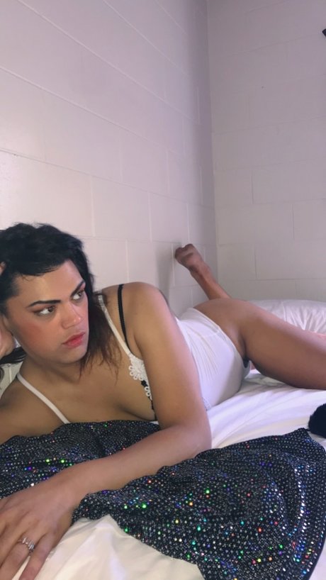 Naken lekkede OnlyFans-bilde av Jhordynn Pierce