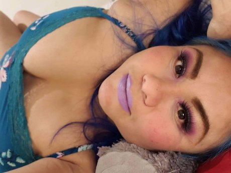 Naken lekkede OnlyFans-bilde av Lisa Candy