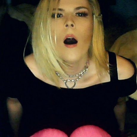 Naken läckt OnlyFans-bild av Jessica Bloom