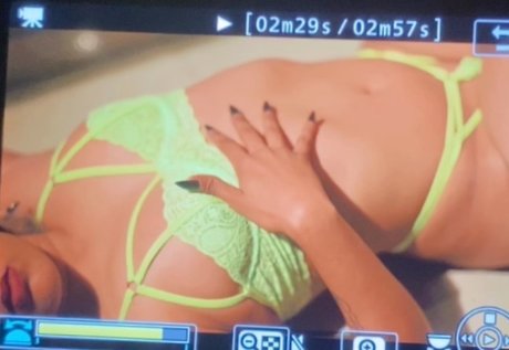 Foto nua vazada do OnlyFans de India
