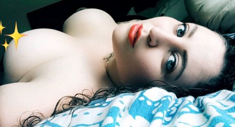 Naken lekkede OnlyFans-bilde av Mistresscathrine