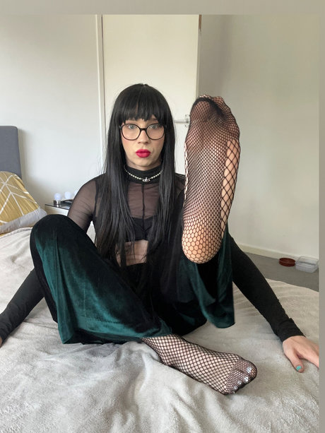 Naken lekkede OnlyFans-bilde av Vikytate