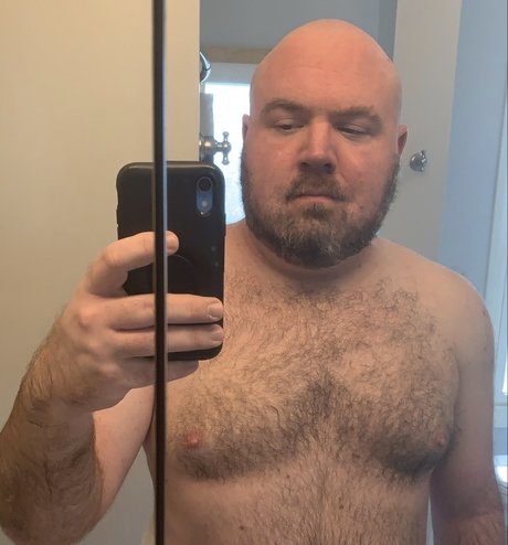 Naken lekkede OnlyFans-bilde av Jb The Jawbreaker Bear