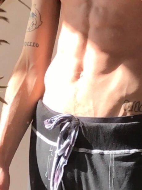 Nahá fotka uniklých OnlyFans od Moon Lux