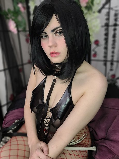 Naakte gelekte OnlyFans-foto van  Moon 