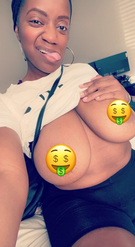 Naken läckt OnlyFans-bild av Missjuicyjuice