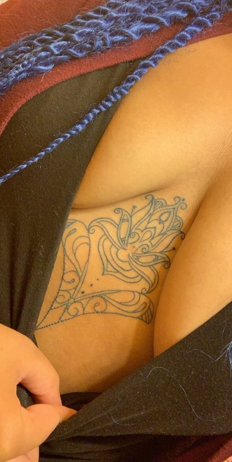 Naken lekkede OnlyFans-bilde av Your Body Goals