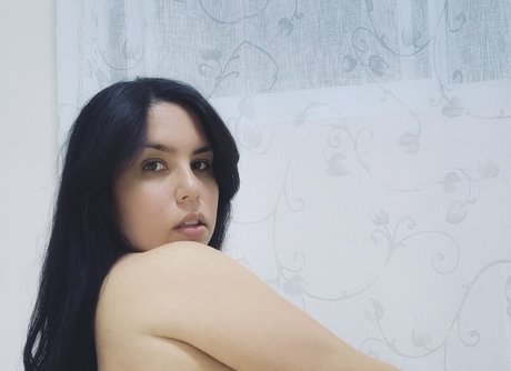 Naken lekkede OnlyFans-bilde av Giudreamer