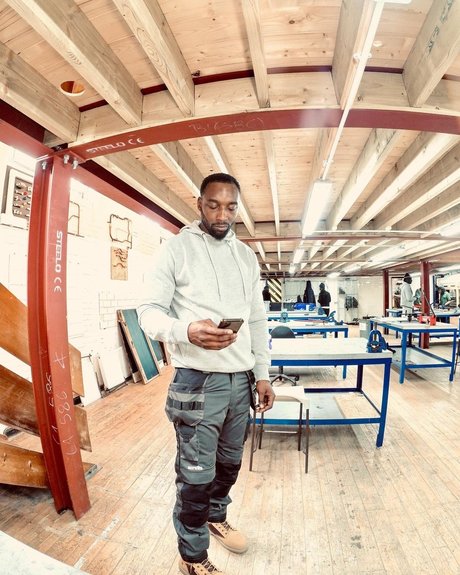 Naken läckt OnlyFans-bild av Mr London Plumber