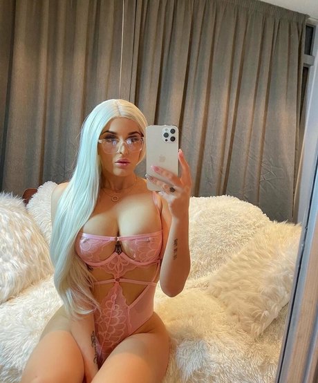 Arianaus OnlyFans