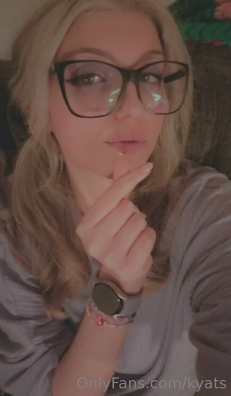 Nahá fotka uniklých OnlyFans od Kyats