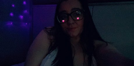 Nahá fotka uniklých OnlyFans od Lilpeachpit