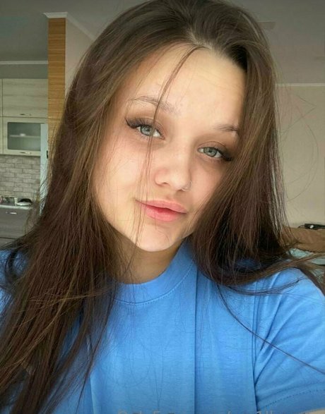 Em1llyxxx