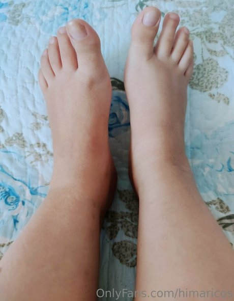 Naken lekkede OnlyFans-bilde av Himaricutefeet
