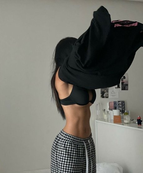 Minnie_x