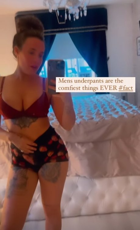 Stephanie Davis  nude leaked OnlyFans photo