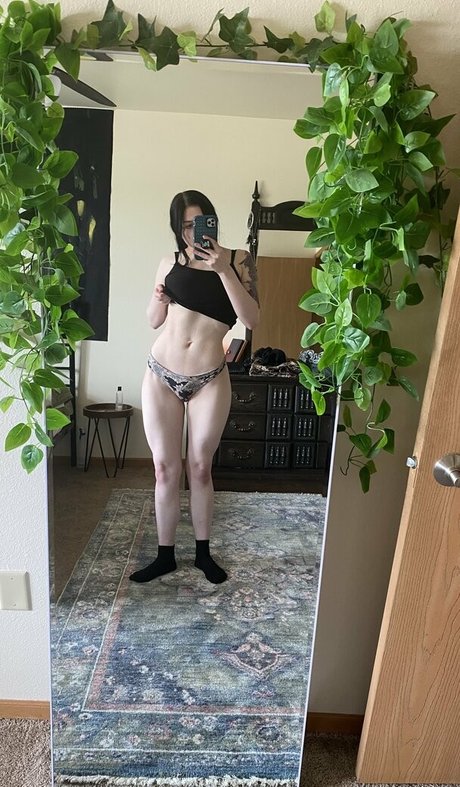 Estherlynnriefree