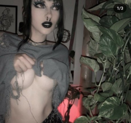 Naken lekkede OnlyFans-bilde av Fleshf1y