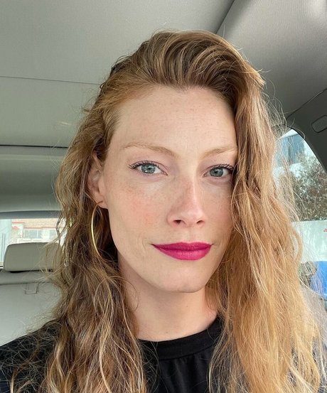 Naken lekkede OnlyFans-bilde av Alyssa Sutherland