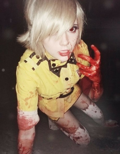 Meggii Cosplay