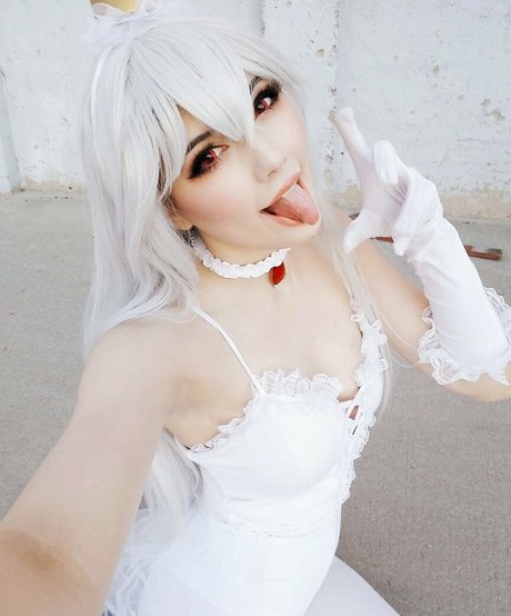 Meggii Cosplay