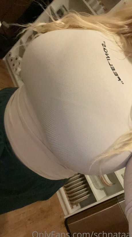 Nahá fotka uniklých OnlyFans od Schnataa