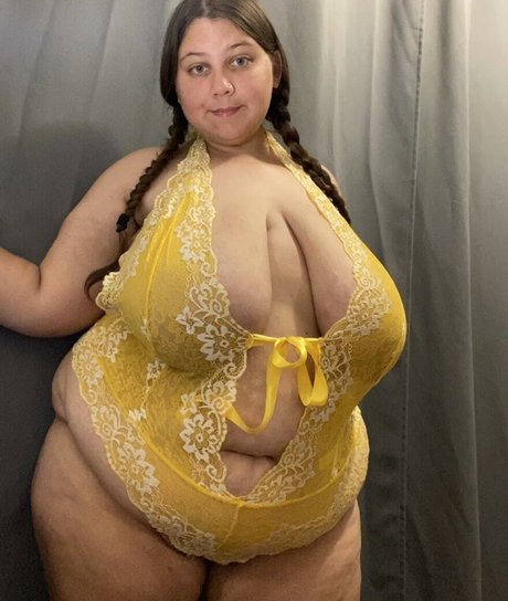 Nøgent lækket OnlyFans-billede af Bustygbaby
