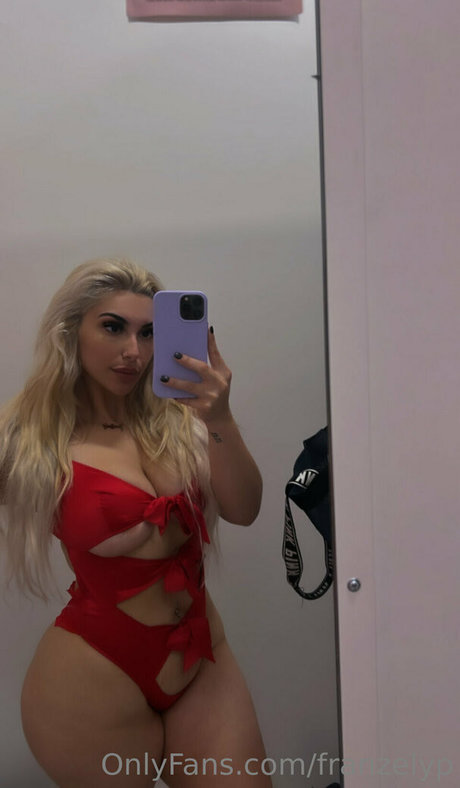 Naken lekkede OnlyFans-bilde av Franzelyp