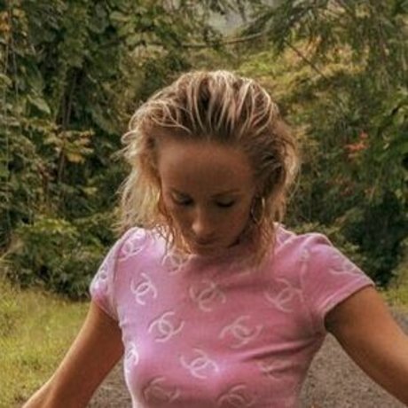 Nahá fotka uniklých OnlyFans od Nastia Liukin