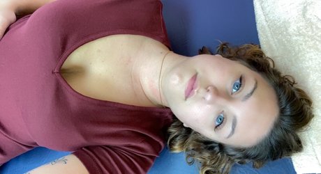 Nahá fotka uniklých OnlyFans od Erin