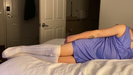 Naken lekkede OnlyFans-bilde av Myra May